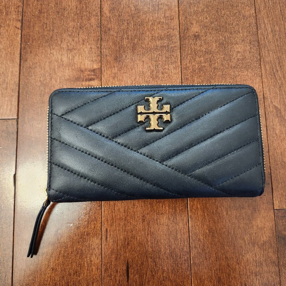 Tory Burch Kira Chevron black zip continental wallet in leather